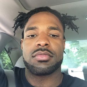 Meet your Posher, Zachary